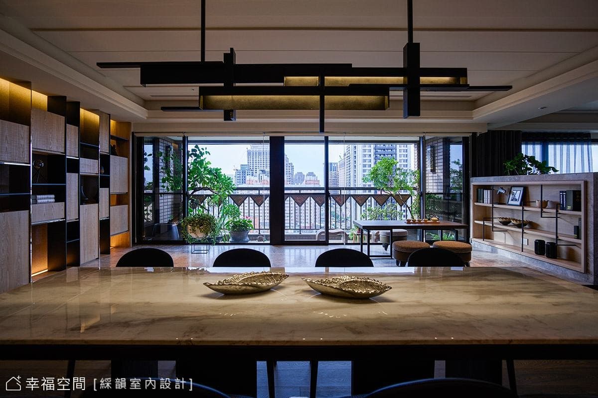 線條延伸