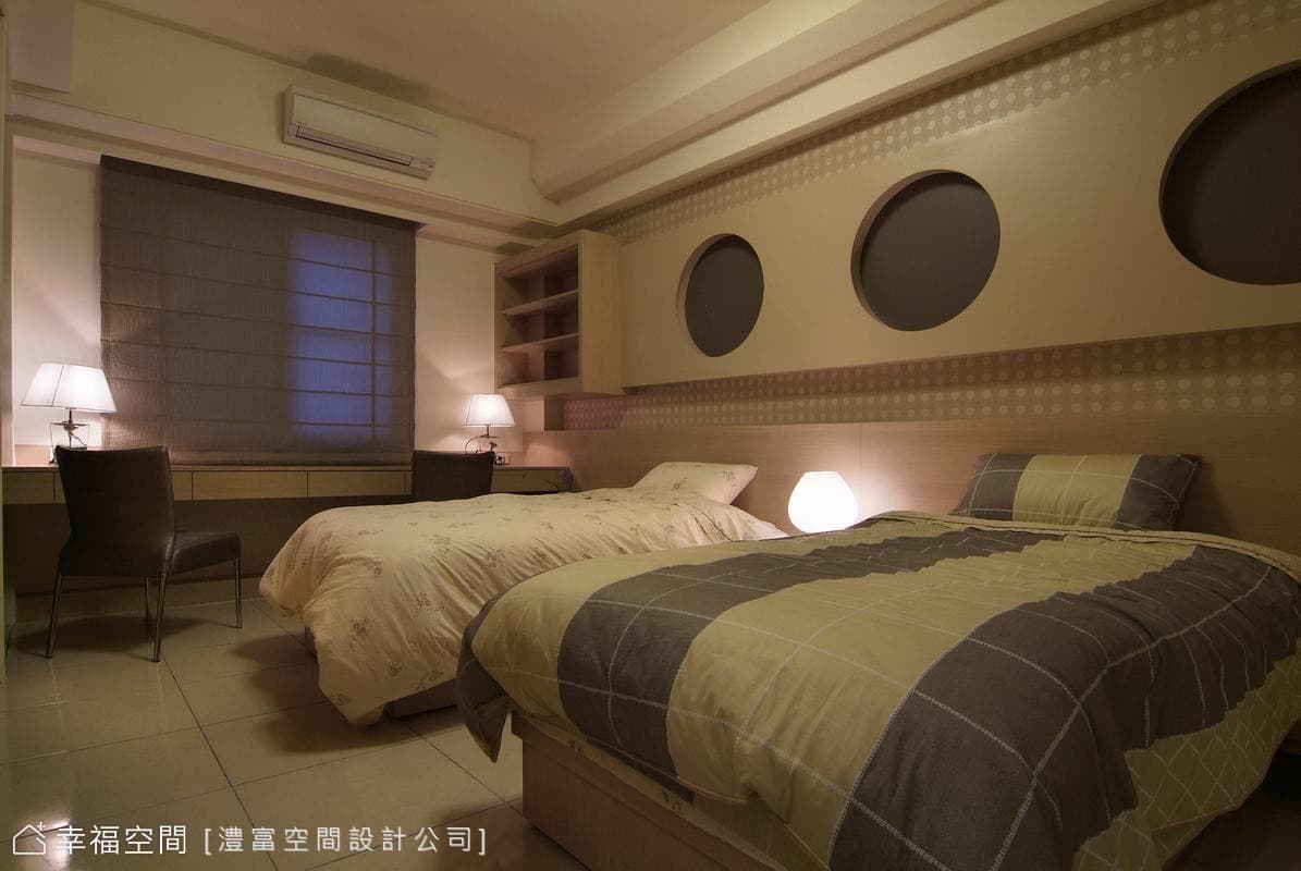 小男孩房