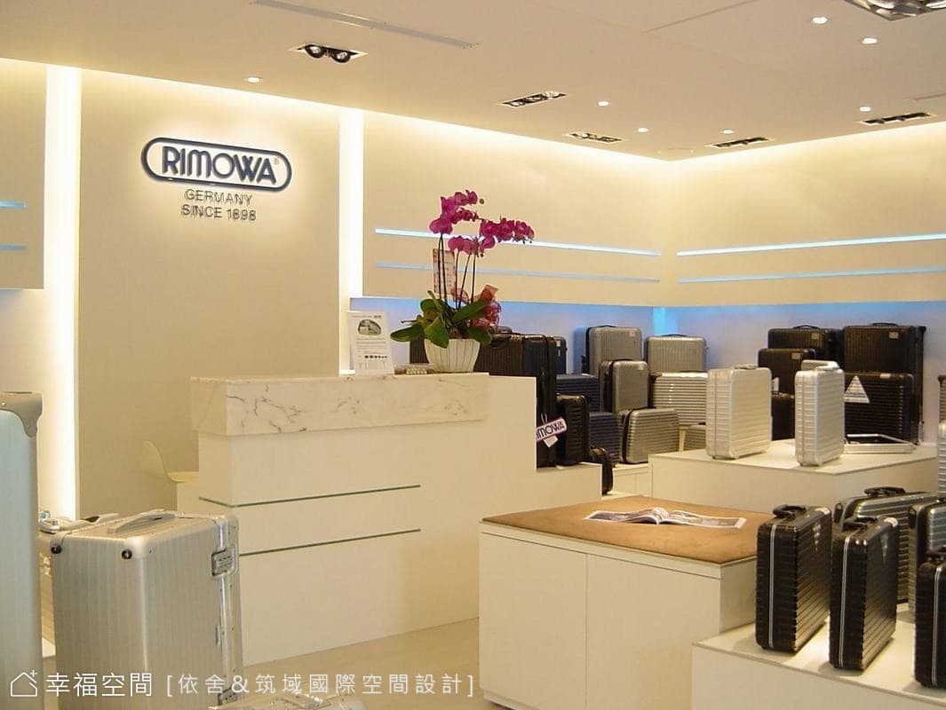 中島展示檯