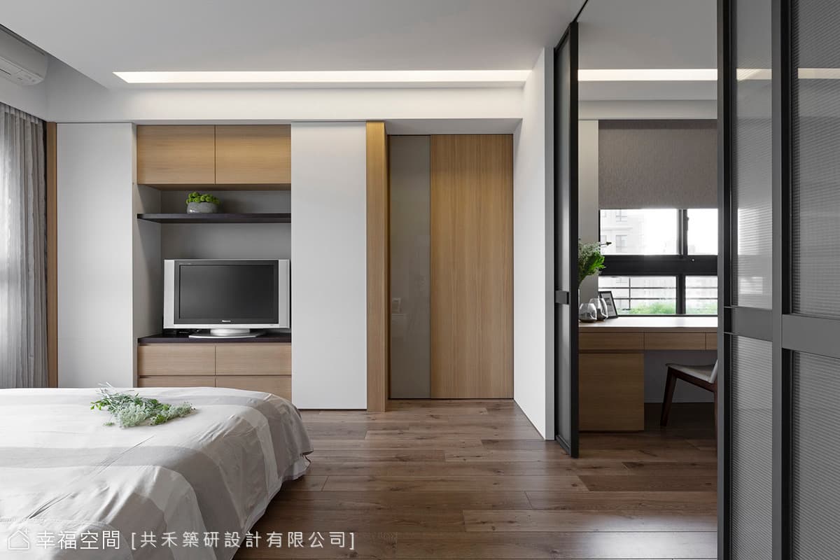 主臥電視牆