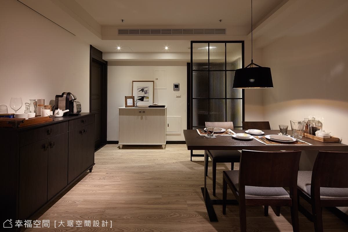 玄關收納與屏風