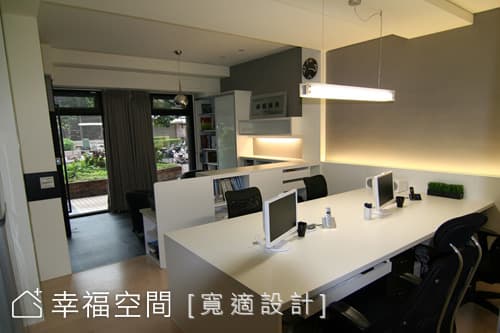 望向戶外