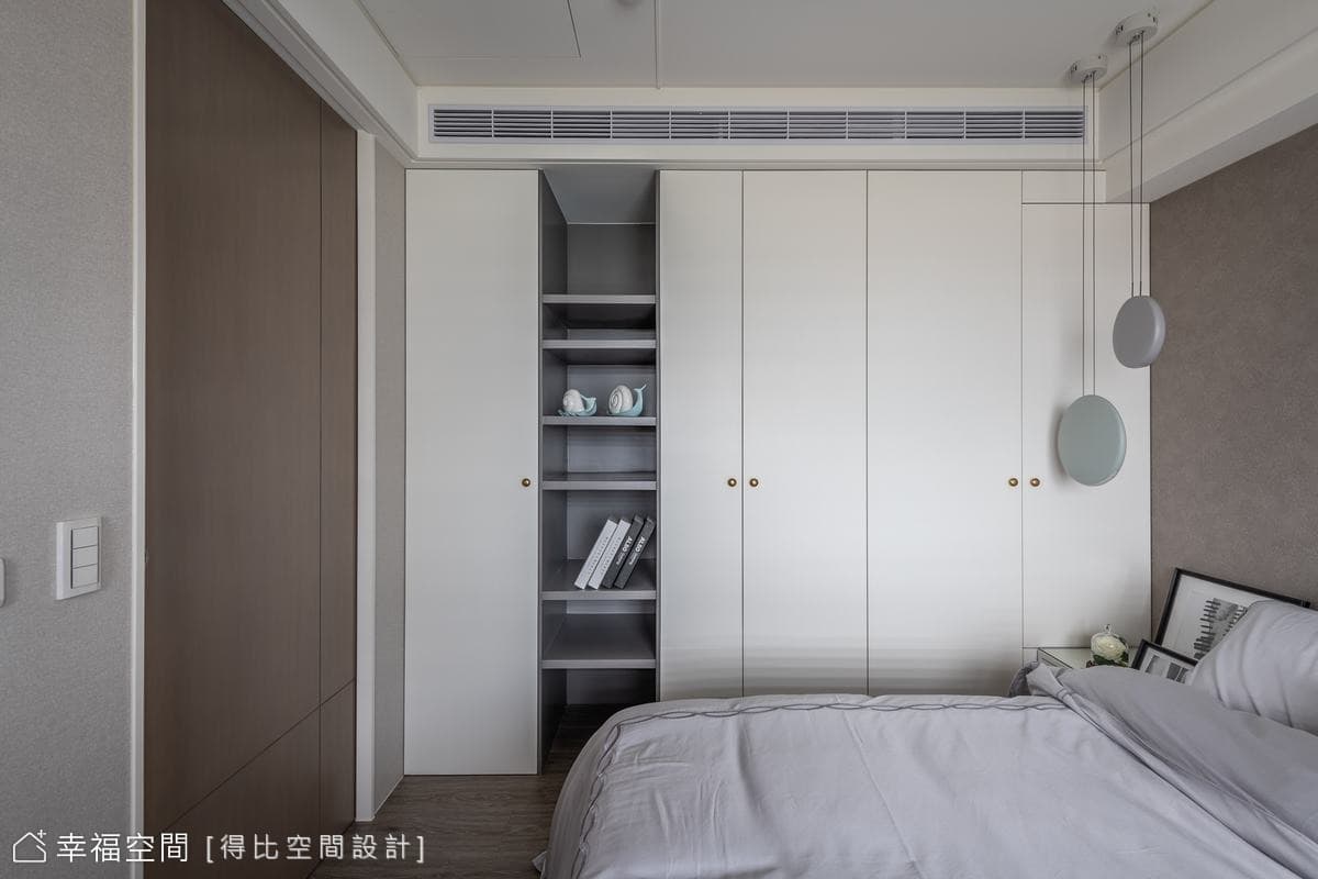 輕 簡約 漫步