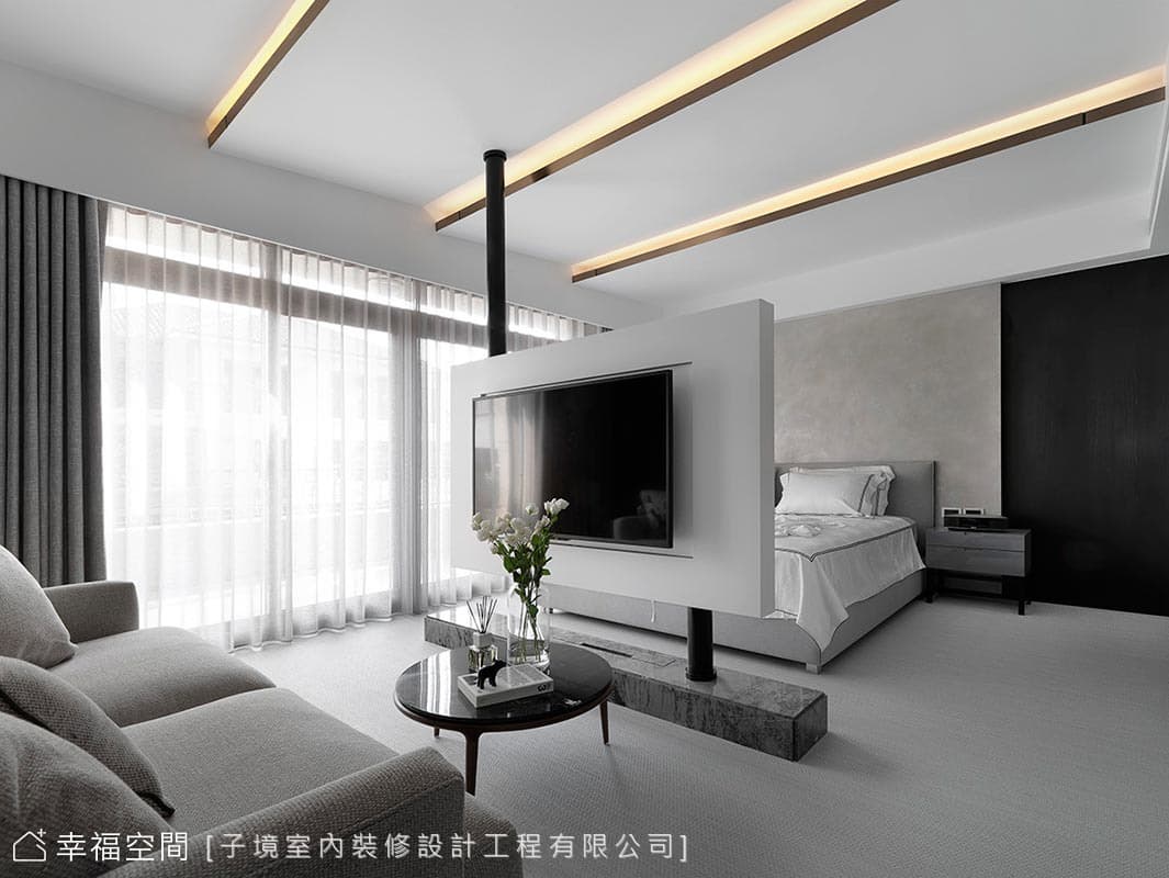 主臥