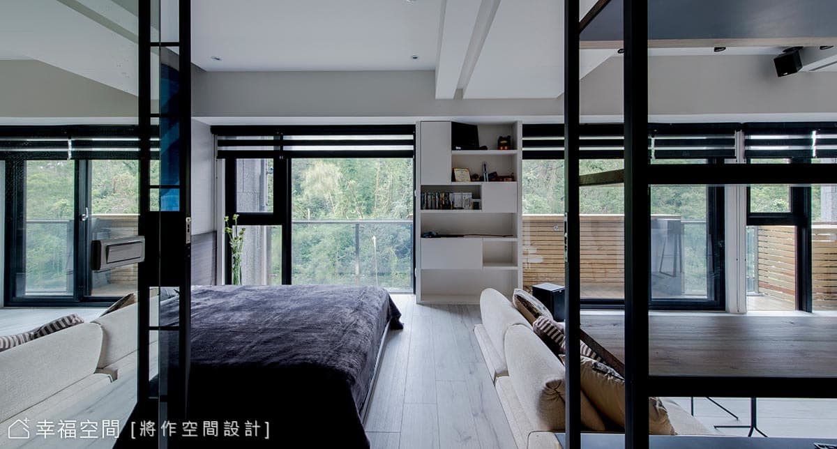 衛浴望向窗景