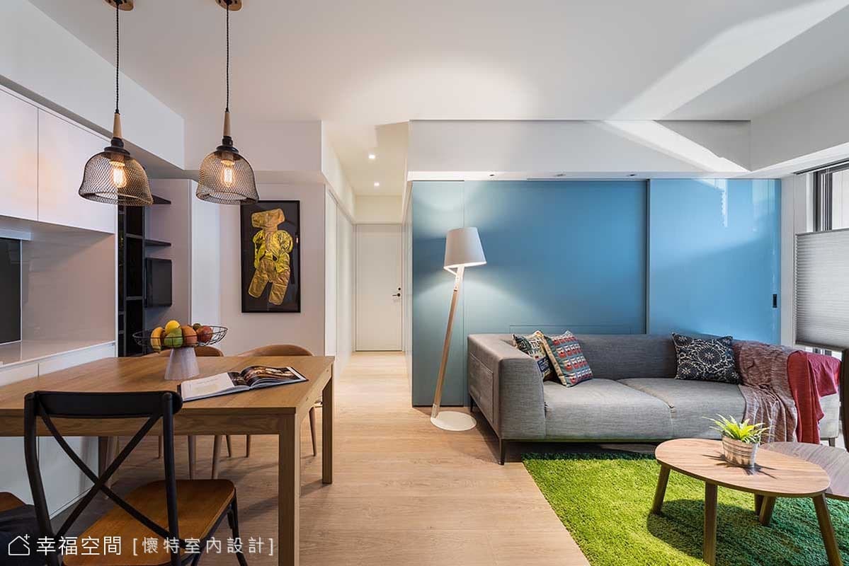 餐廳側牆