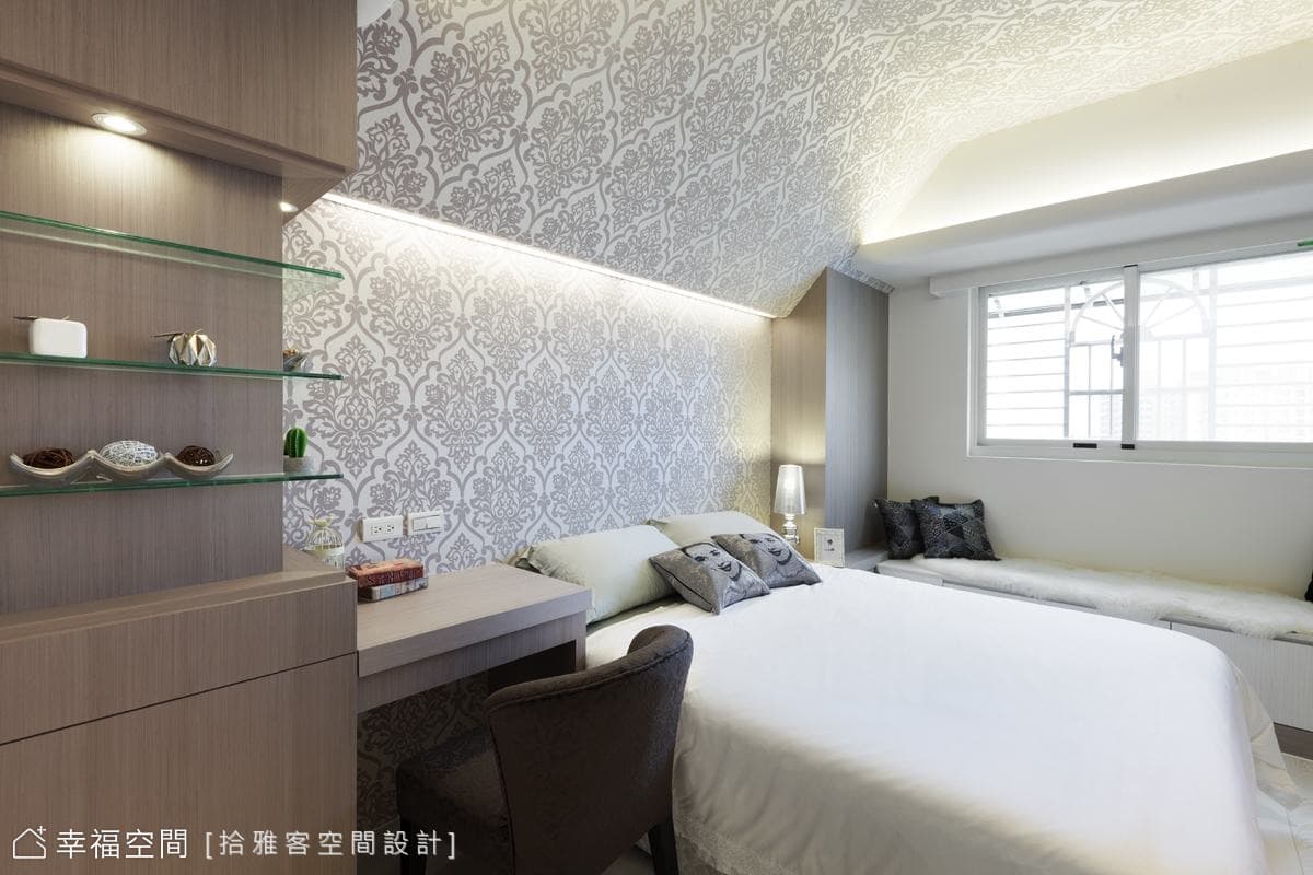 床頭壓樑