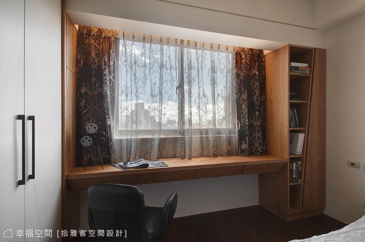主臥房