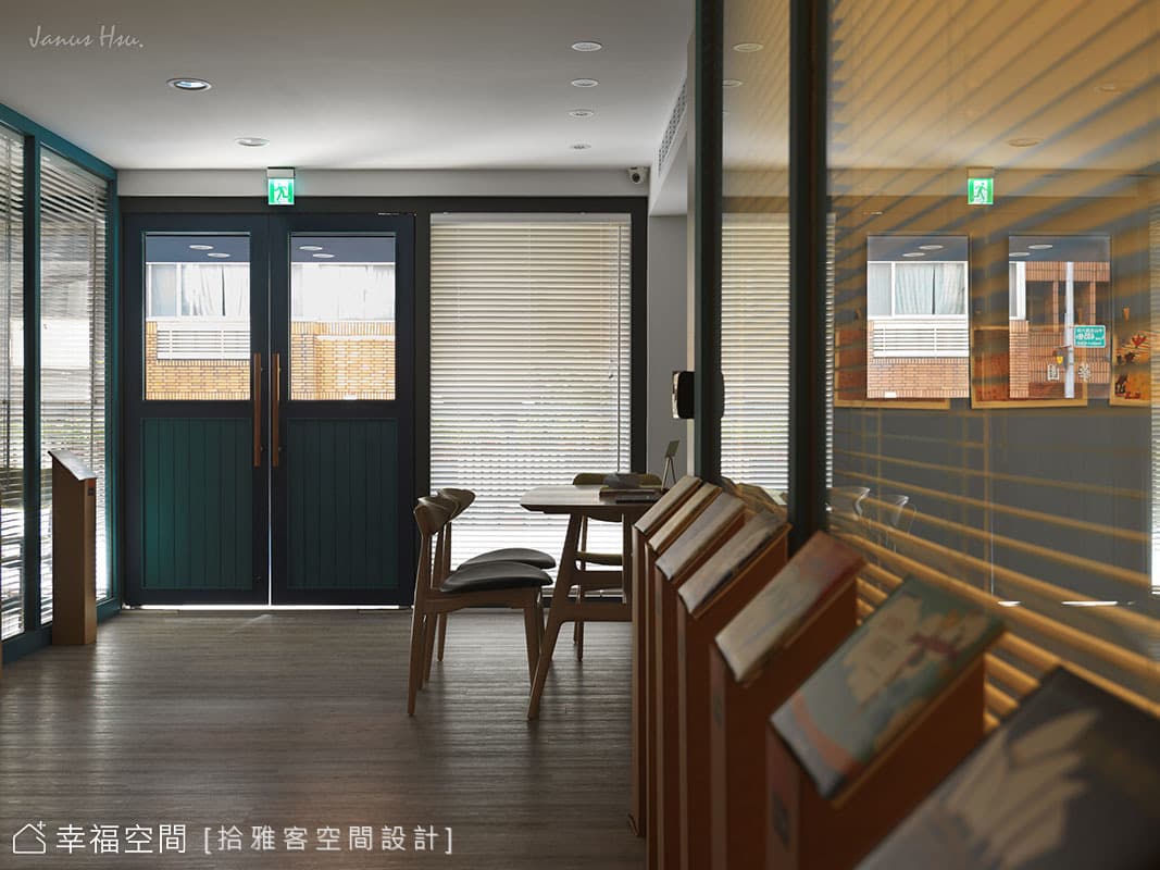 入口