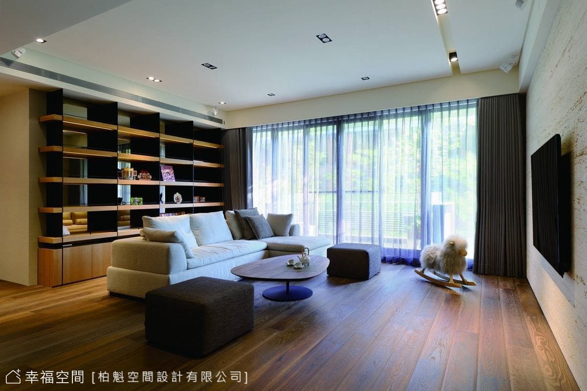 混搭鐵件線板的渡假語彙
