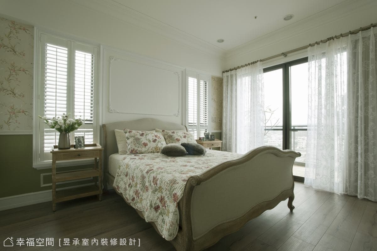 主臥床頭主牆