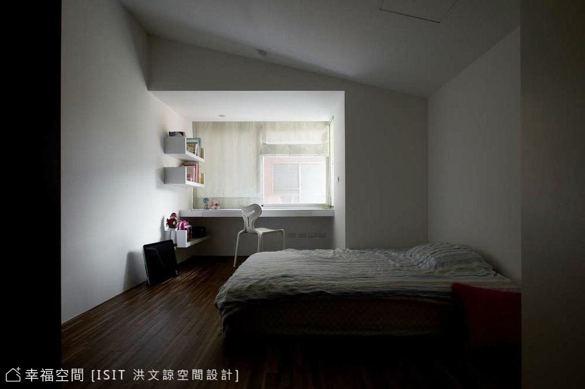 次臥