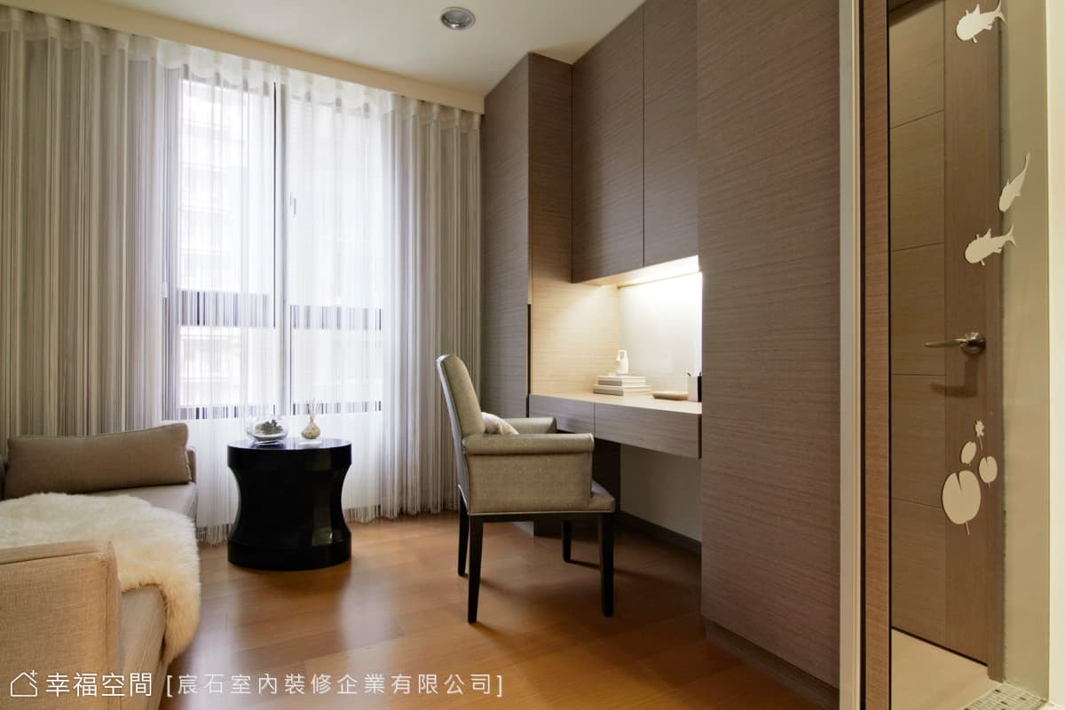 造型門片