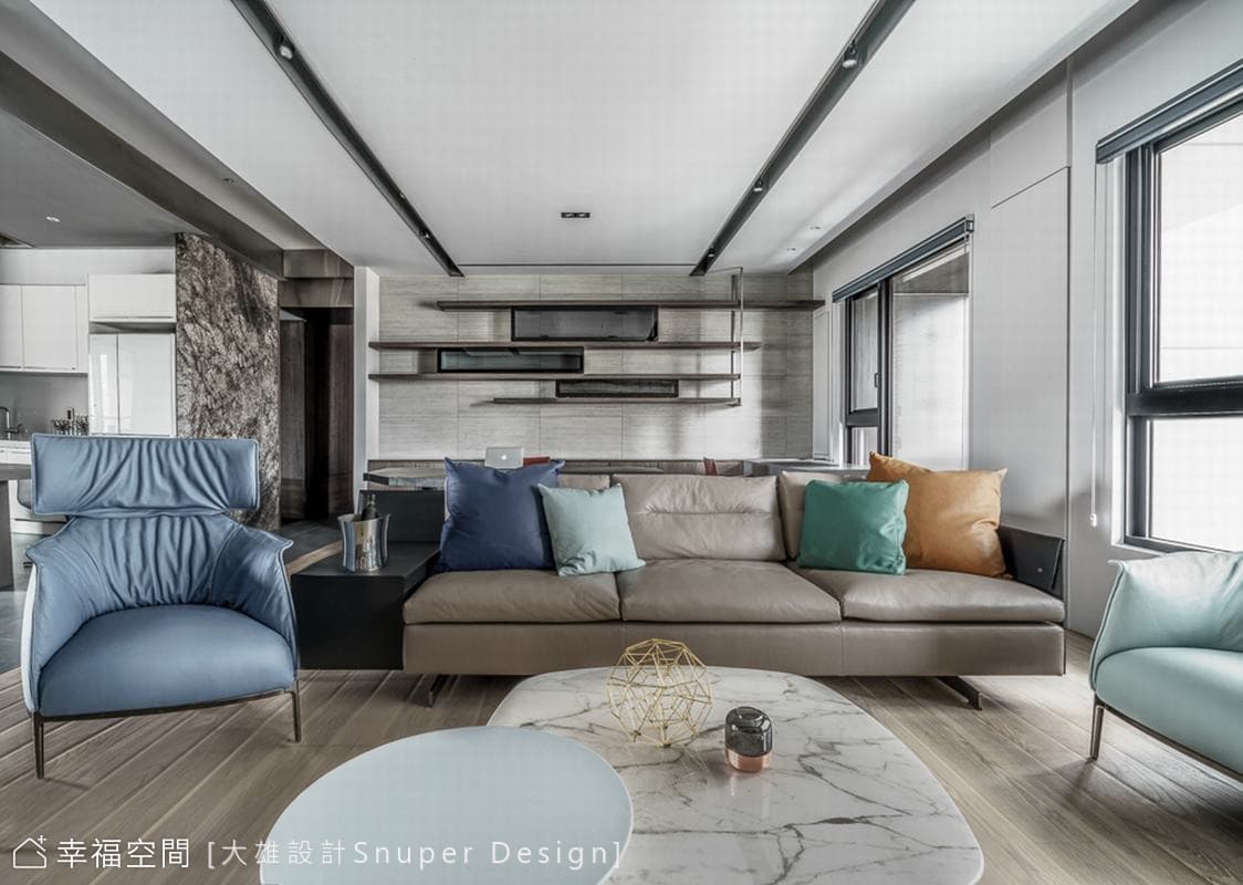 中介Interlace Grey