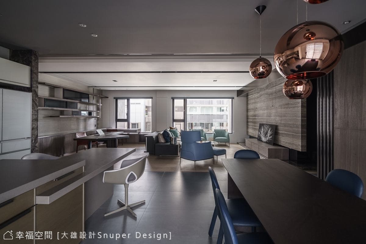 中介Interlace Grey