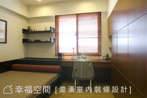 小孩房