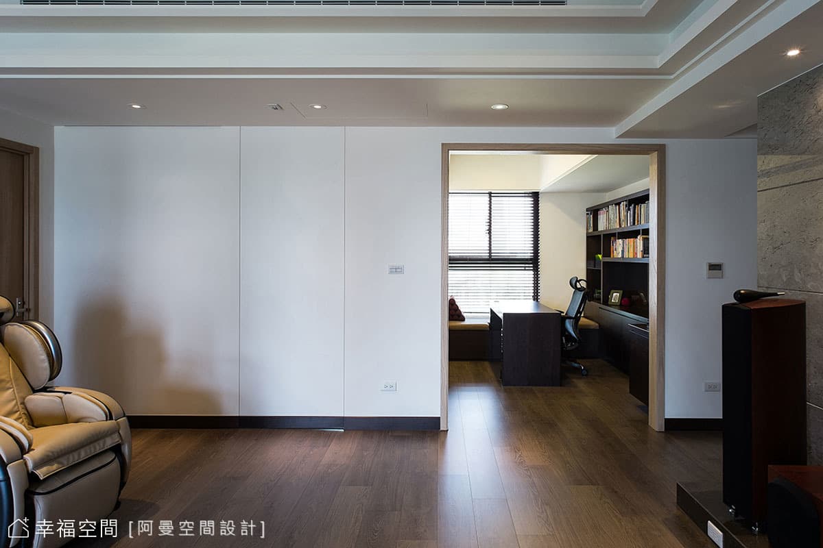 隱藏門片
