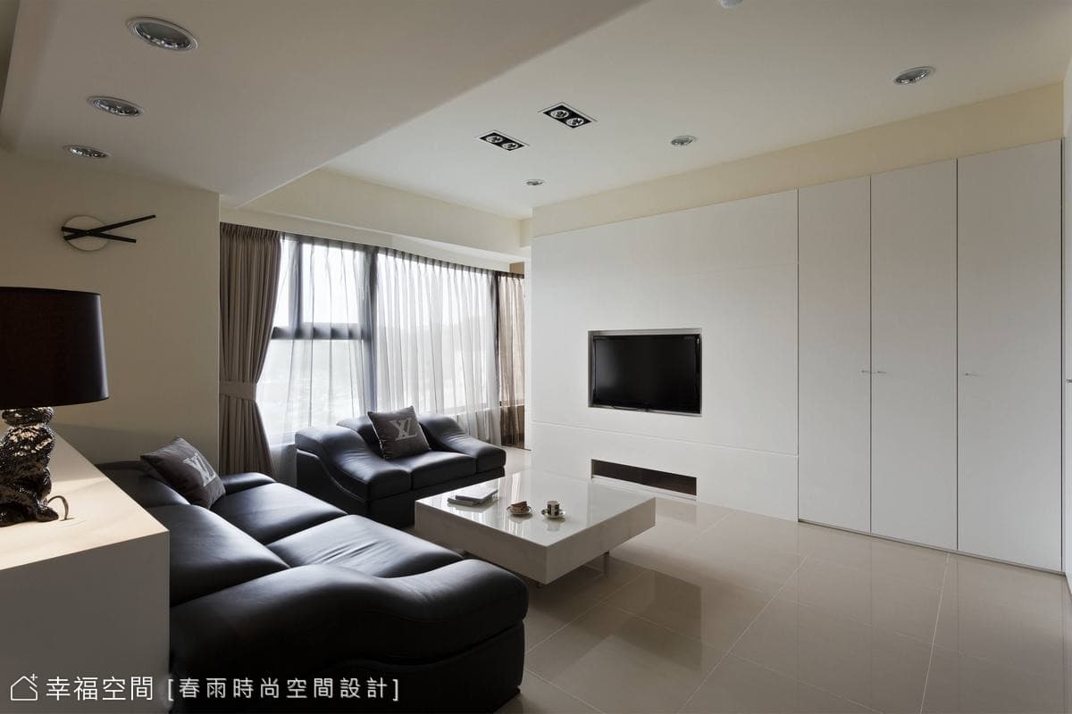 客廳電視牆