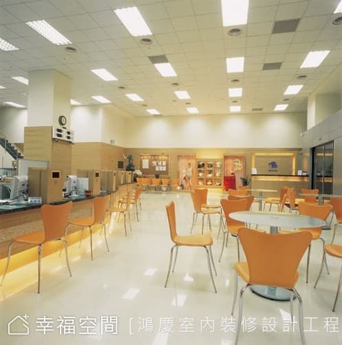 挑高設計