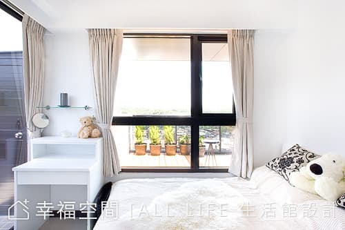 梳妝檯