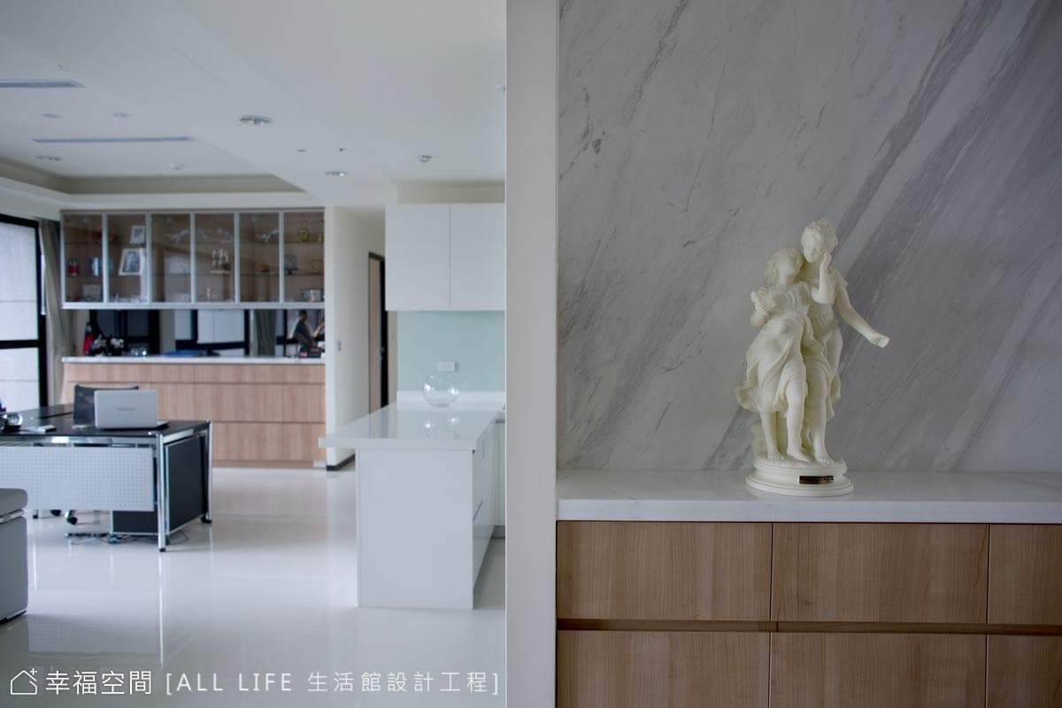 展示牆