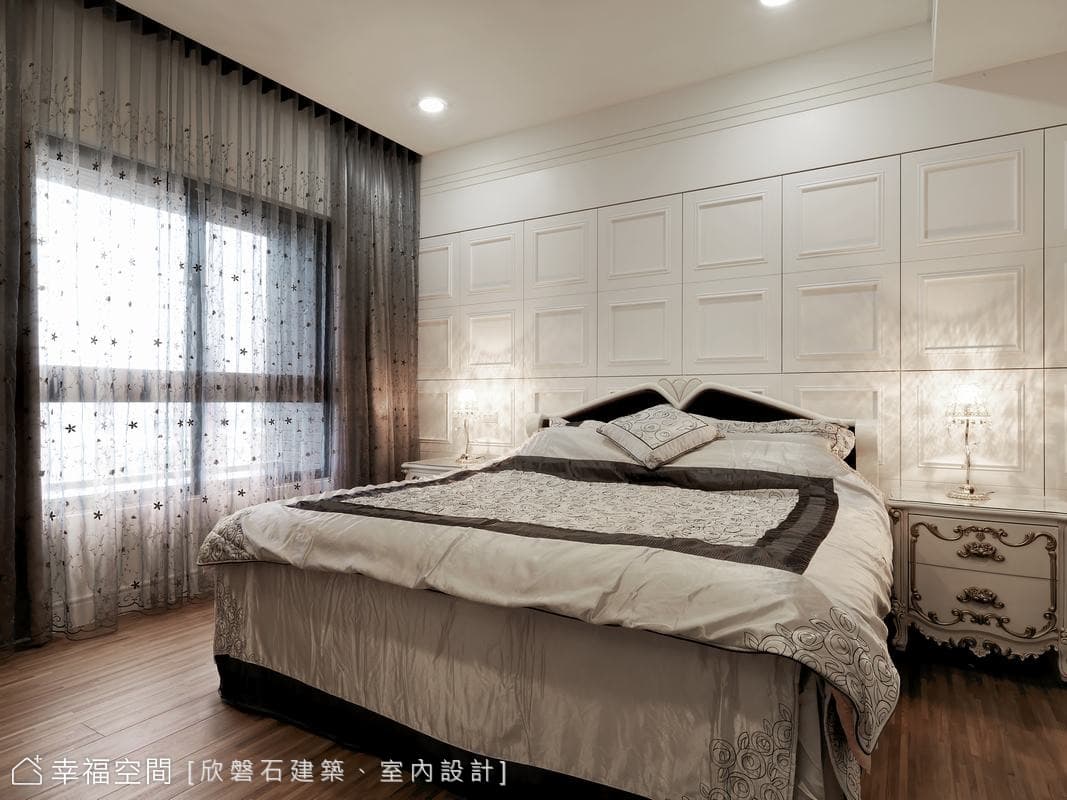 主臥室床頭牆面