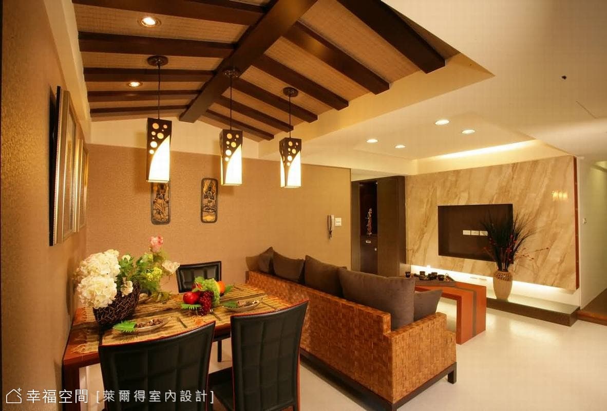 在家！在巴里島？ 我在度假