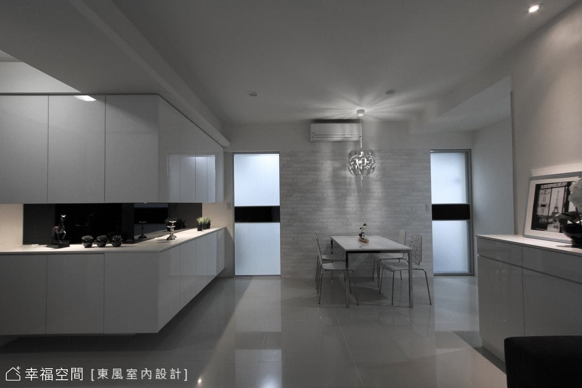 純色遊走 舒展一室輕透