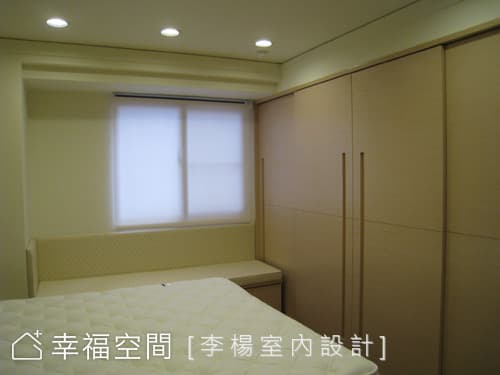 坐榻