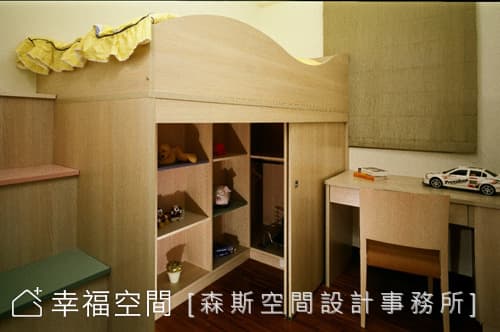 男孩房