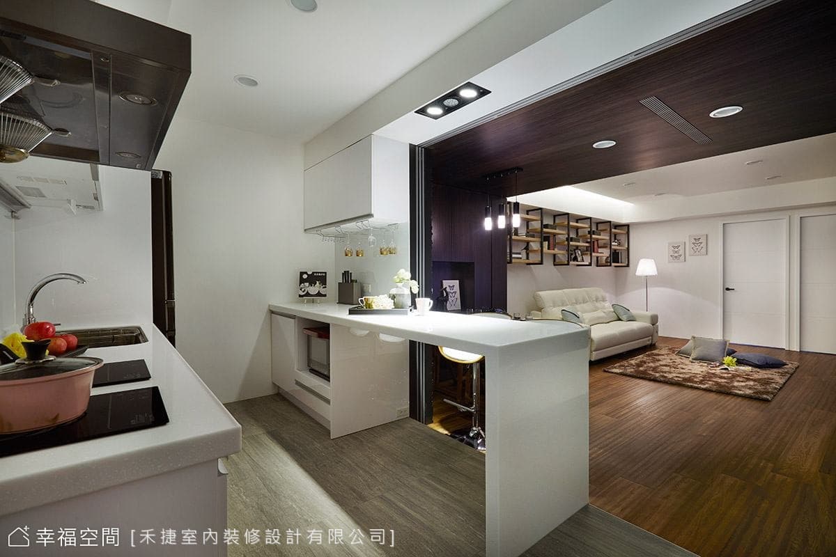 廚房吧檯