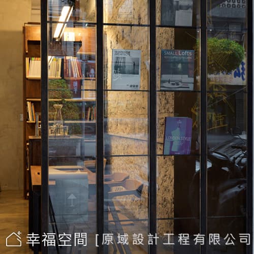 玻璃書架