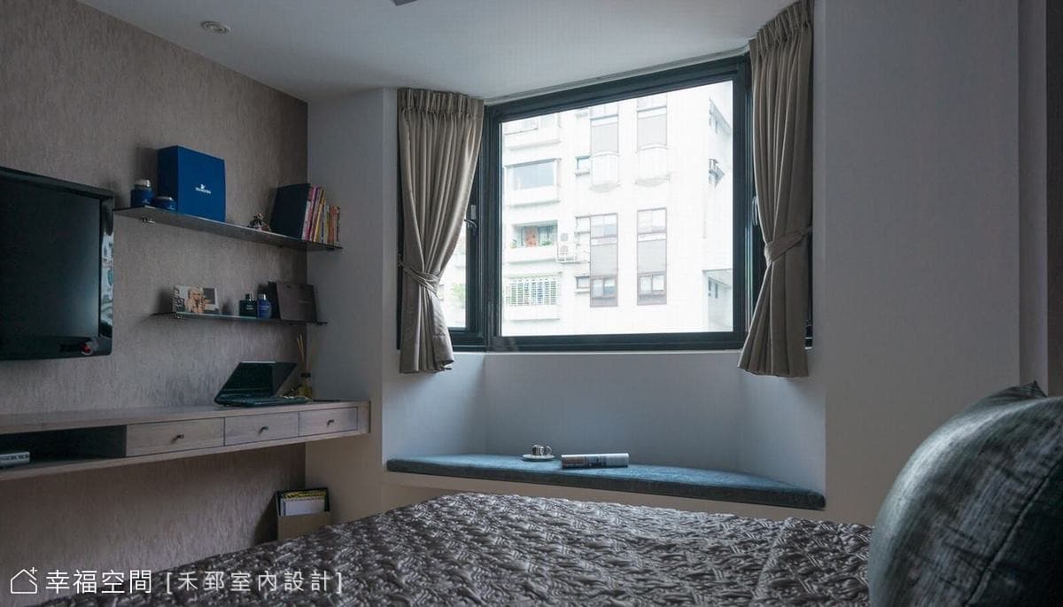 臥榻