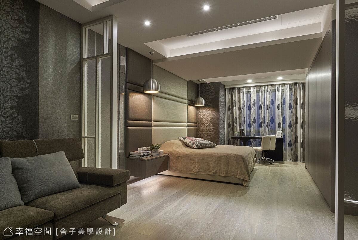 主臥室