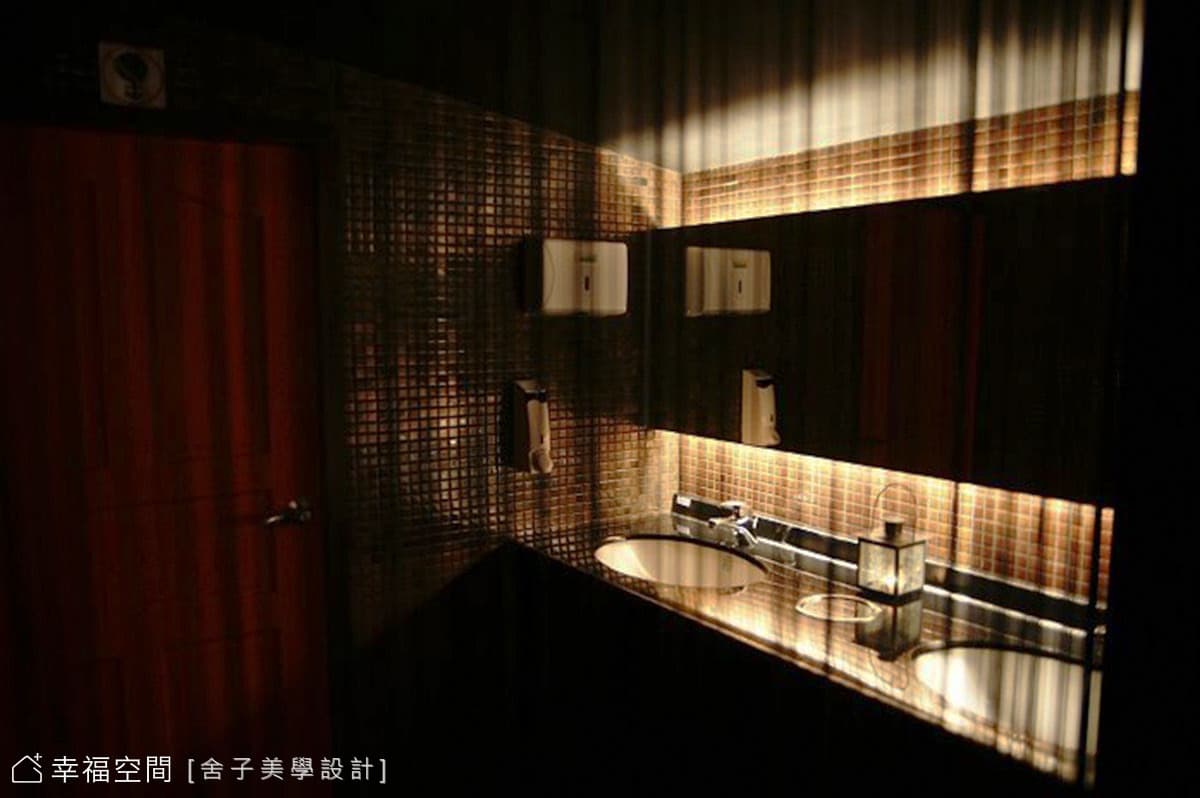 造型廁所