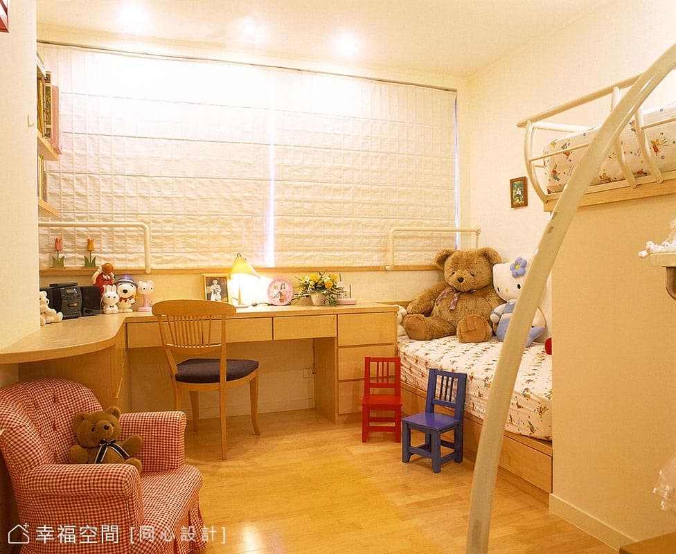 高雄美術館旁