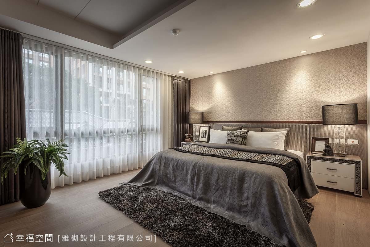 主臥房