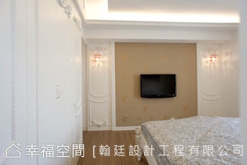 主臥電視牆