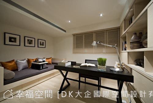 臥榻