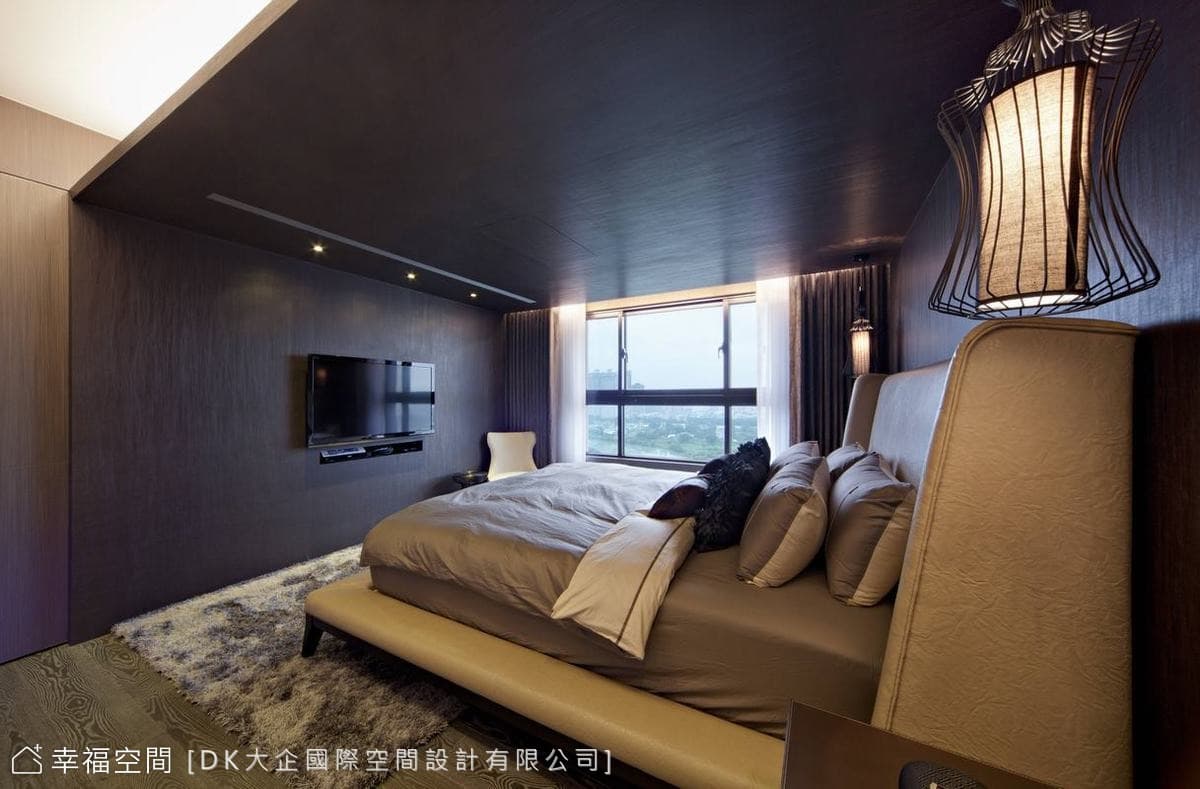 主臥電視牆