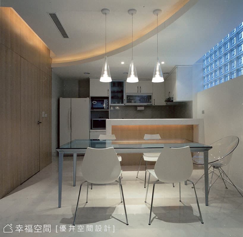 餐廳與廚房