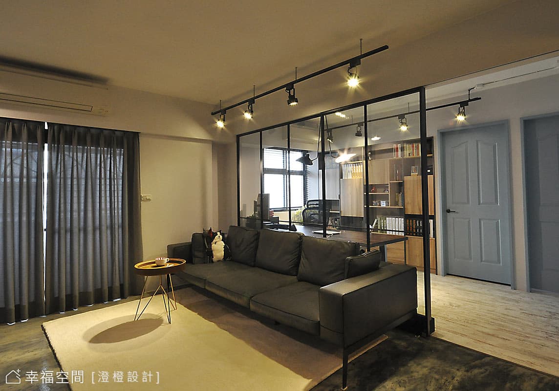 鐵件屏格