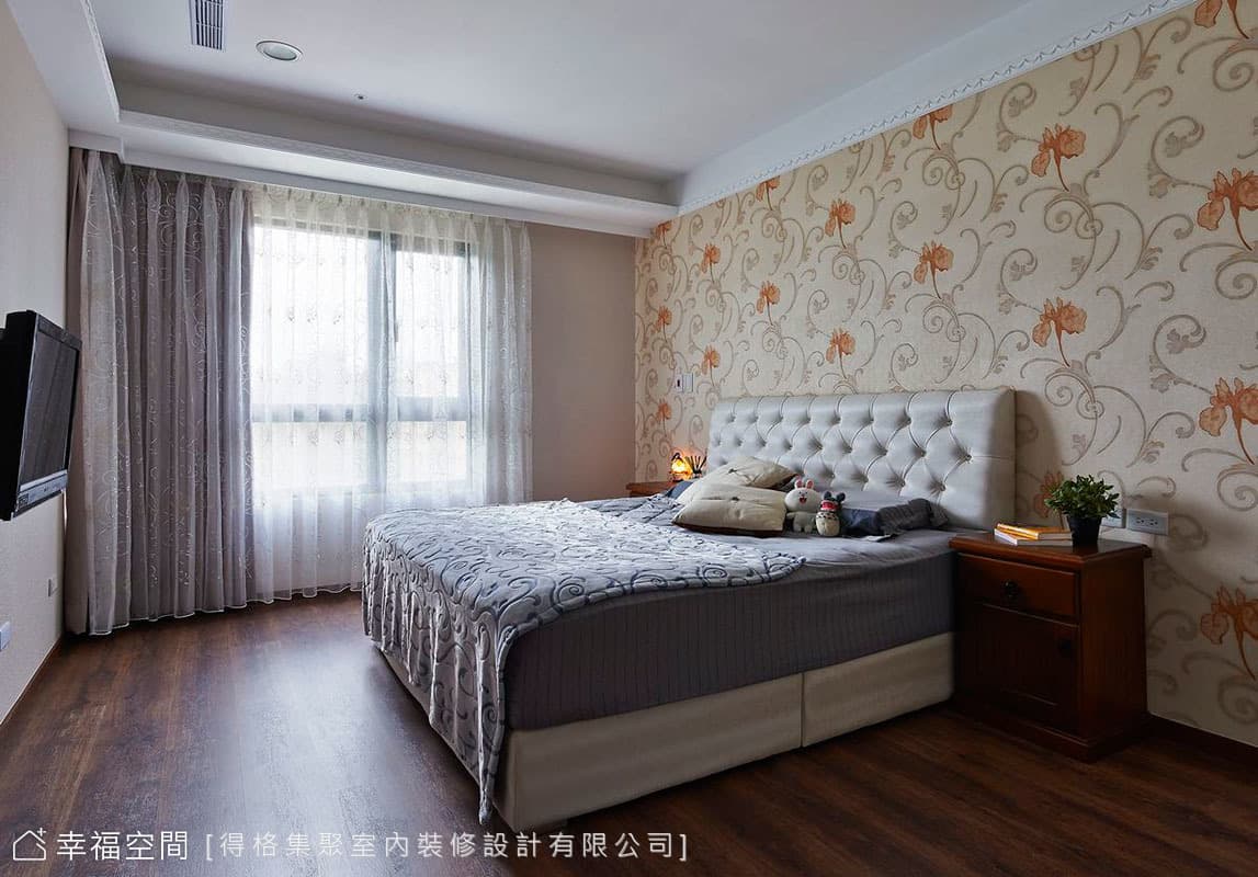 主臥房-
