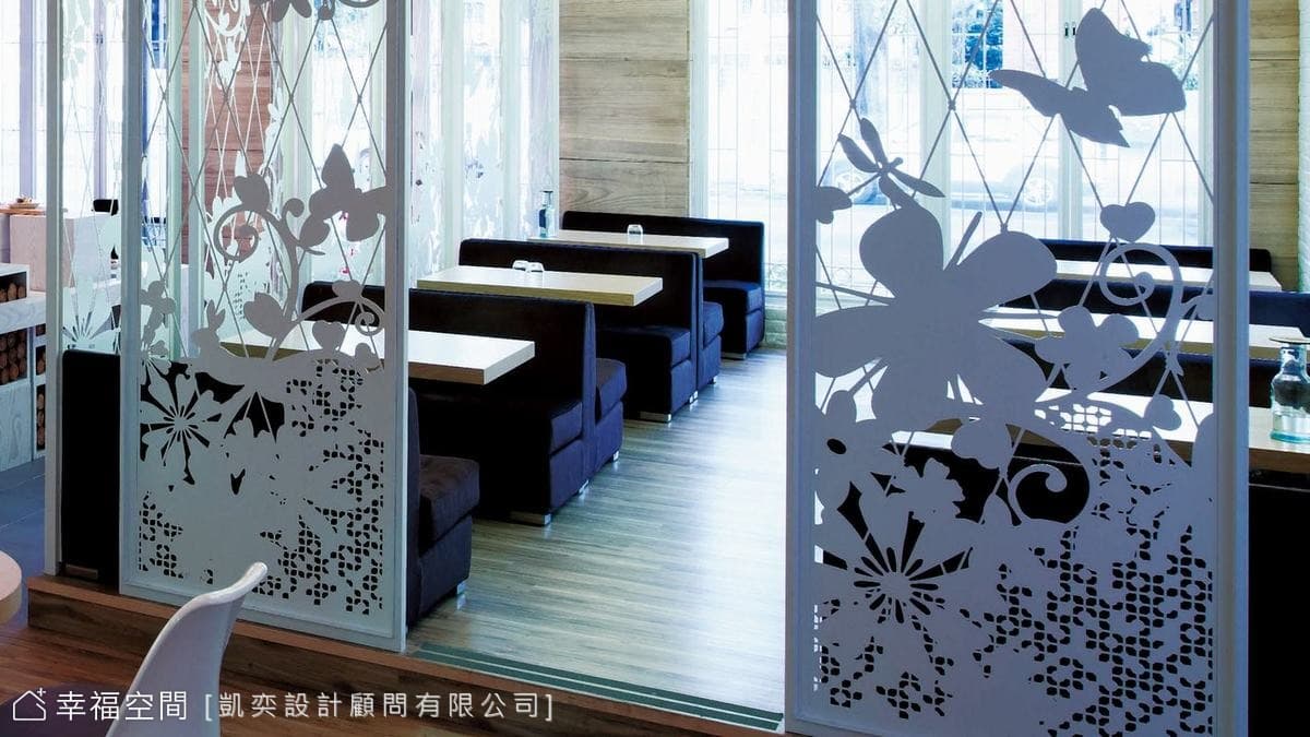 雕刻屏風
