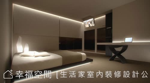 主臥房