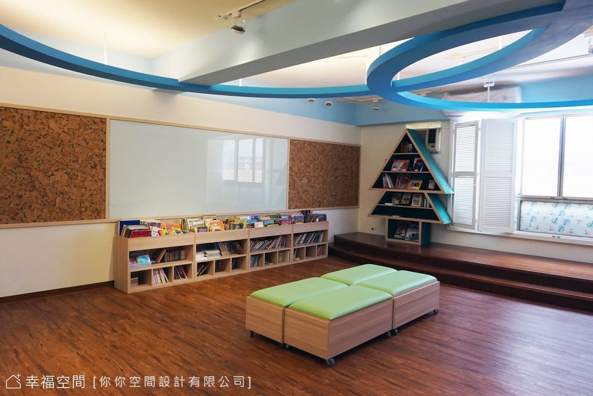 圖書室內
