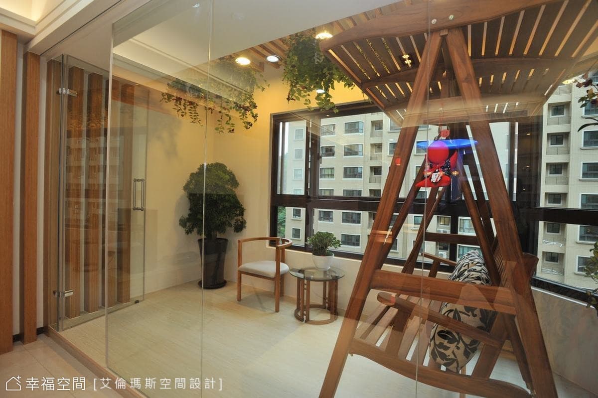 清玻隔間