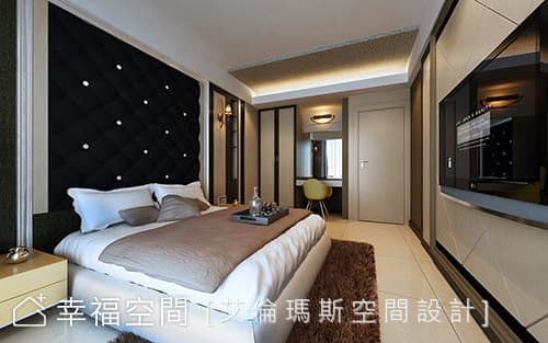 主臥