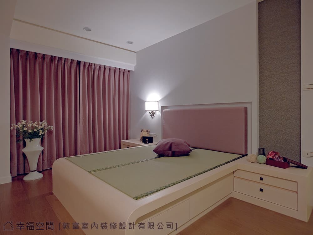 主臥房