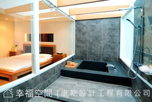 降板浴缸